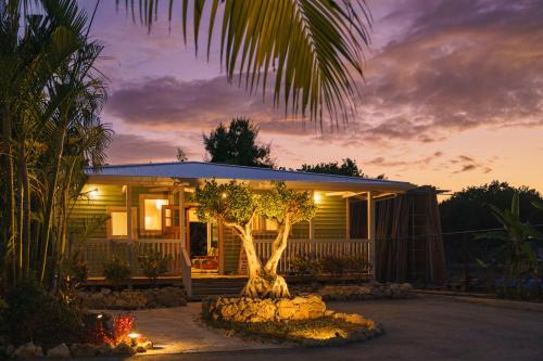 Okinawa Beachfront Villa uujikaze浜辺の茶屋プロデュース ヴィラ ウージカゼ