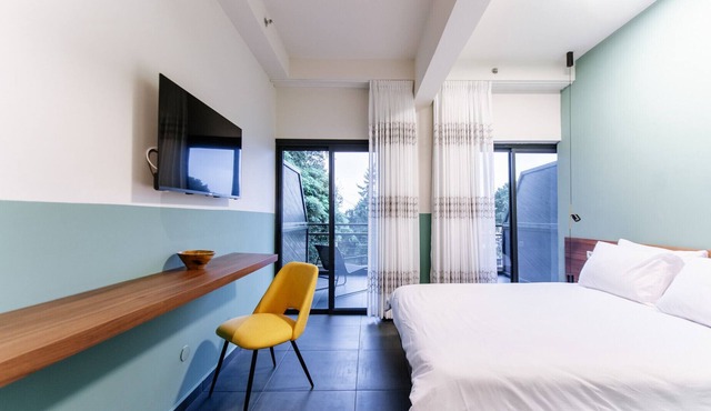 Olala Carmel Suite 2.3