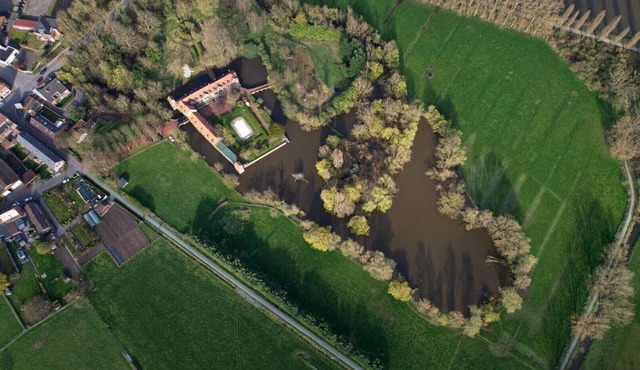 Old Château de Pecq