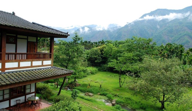 Old Five Guesthouse