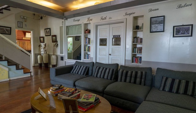 Old Orangewood Bed & Breakfast
