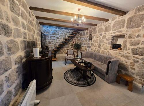 Old stone house Danka