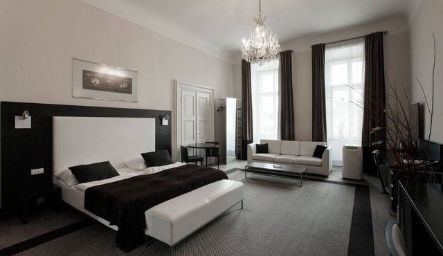Old Town Square Residence by Emblem