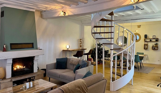 Old triplex - Downtown