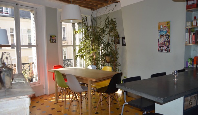 Old typical parisian-style family apartment