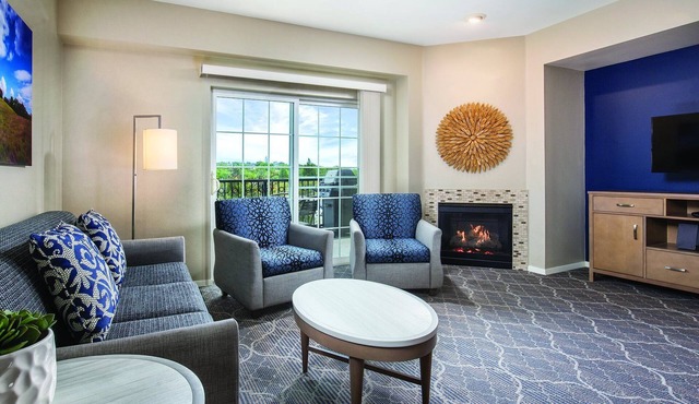 Old World Charm, Modern American Comforts!