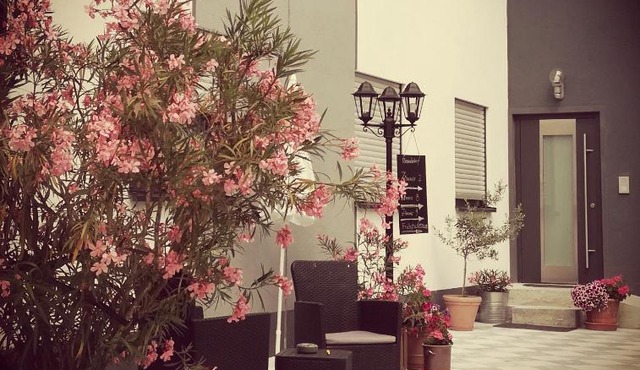 Oleander Hof