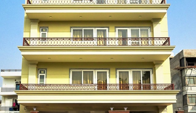Olive Service Apartment-Golf Course Road