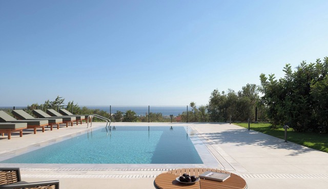 Olvios Villa I, with 35m² Pool & SeaViews