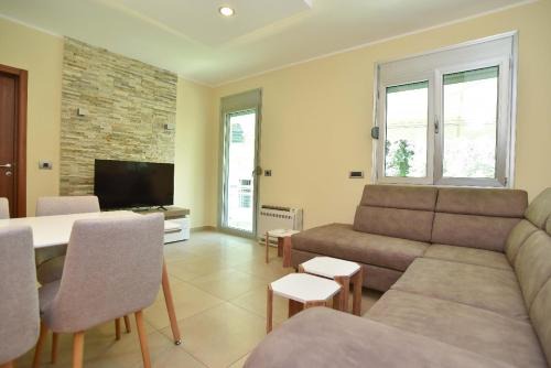 Omega 4 Apartment
