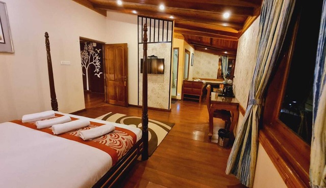 Omega Residency