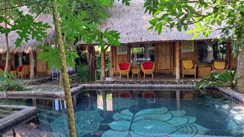 Omunity Bali