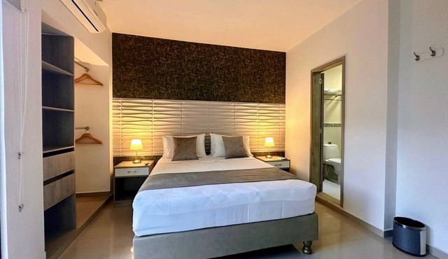 ON APARTASUITES