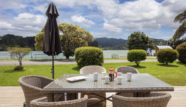 On Point - Point Wells Holiday Home