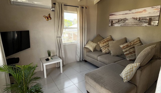 On the beautiful West Coast. Douglas, St. Peter, Barbados - Apt A