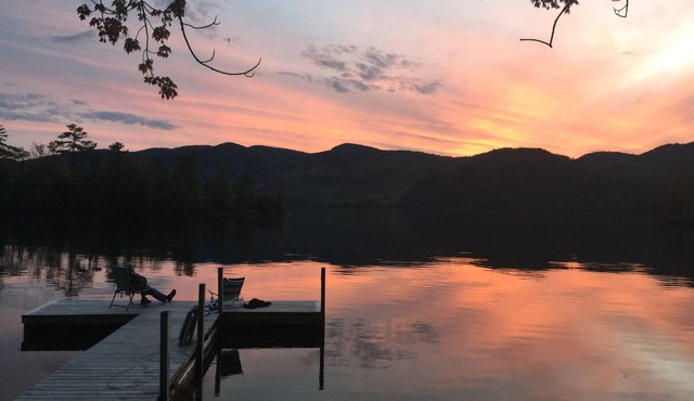 On Water, Gorgeous Views, Private 3 Bed Updated Antique Cottage.