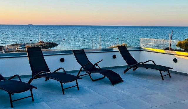Onar Seaside Experience Ideal Apartment for a Seaside Getaway