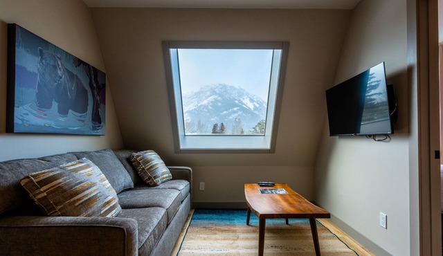 One Bedroom Apartment