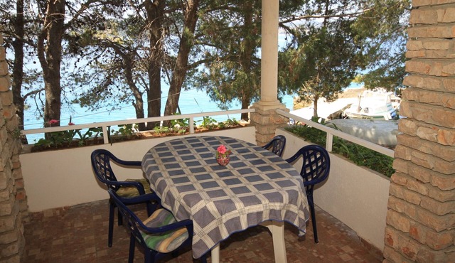 One bedroom apartment near beach Lavdara, Dugi otok (A-8114-b)