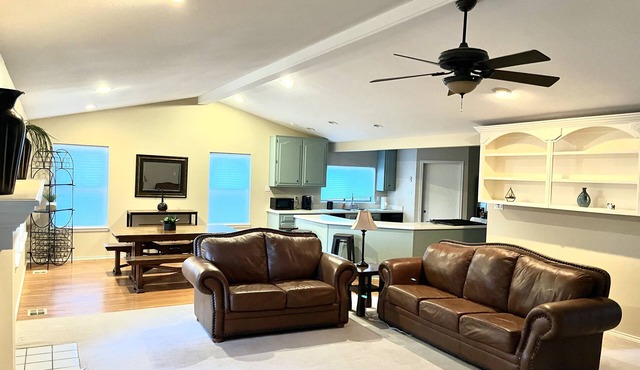 One level open concept home in the beautiful Ruidoso pines.