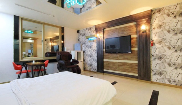 One Motel