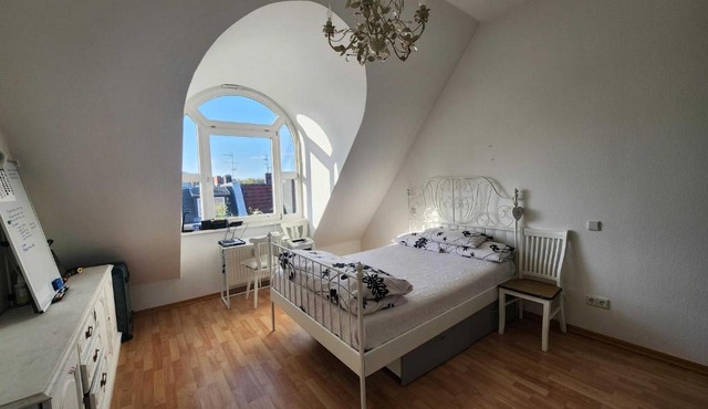 One Private room available in a two room apartment in Tegel, Berlin