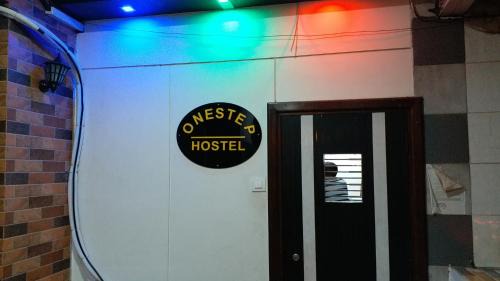 One Step Hostel