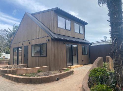 Oneroa Chalet