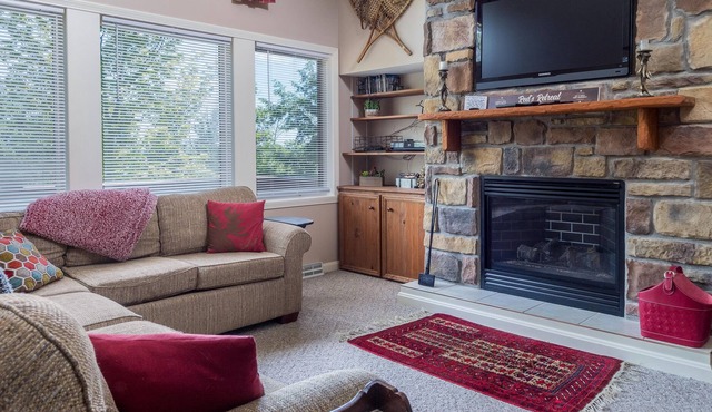 Only 3 BDRM in Northgate. Discounts on ski season weeknights!