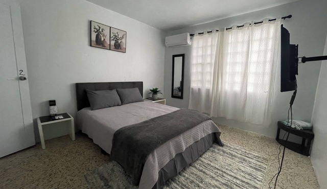 only for couples tranquil place 1bd near Plaza Guayama