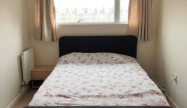 Only steps from Buckingham Palace and Big Ben