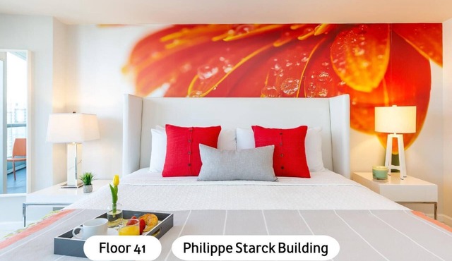 Open-Concept High-Rise | Sweeping City & Bay Views