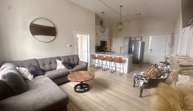 Opera House Suite 1
