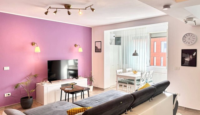 Opera Lavendel. 2 Large rooms Center King-size bed