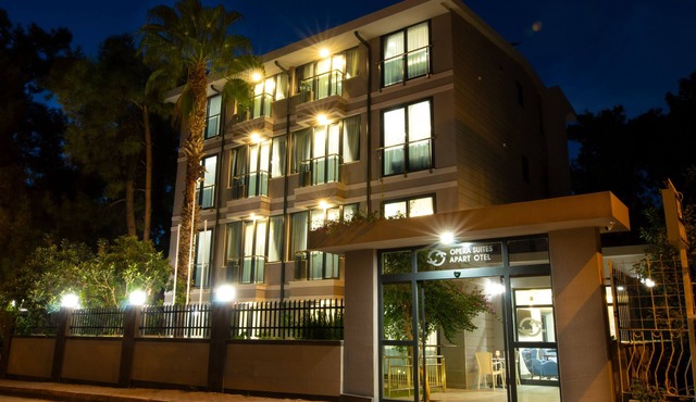 Opera Suites