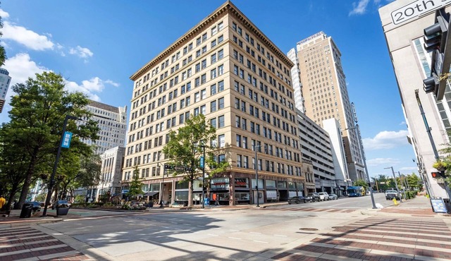 Optimum - Downtown Sanctuary!