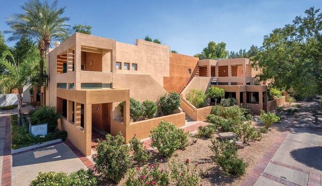 Orange Tree Resort - Enjoy sunny Scottsdale AZ!