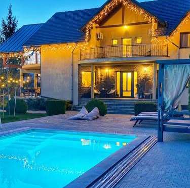 Orchard Villa