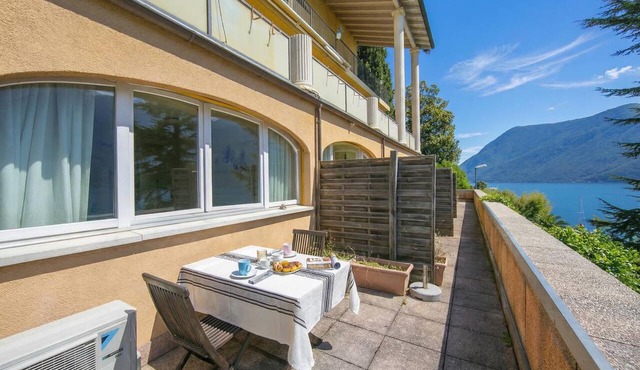 Orchidea Apt. 4 Front Lake, Castagnola (Lugano), Switzerland