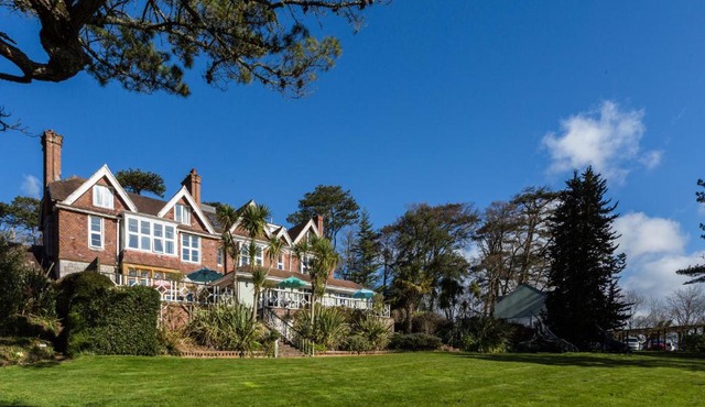 Orestone Manor