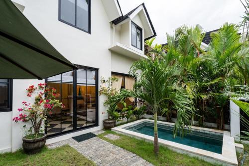 Orfeas Villas 2 - Spacious 2BR Canggu Villa, Private Pool