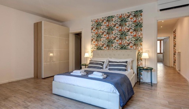 Oricellari Apartment by Mamo Florence