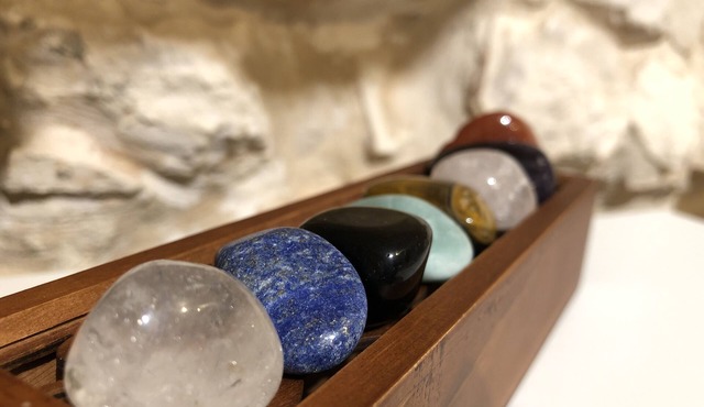 Original dwelling totally made of stone and finely renovated. Pearl.