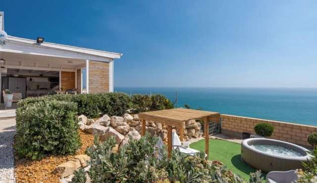 Orizzonte Holidays by Interhome