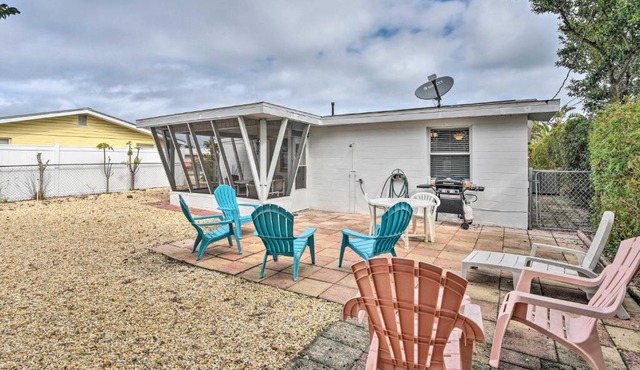 Ormond Beach Home w/Screened Porch, Walk to Shore