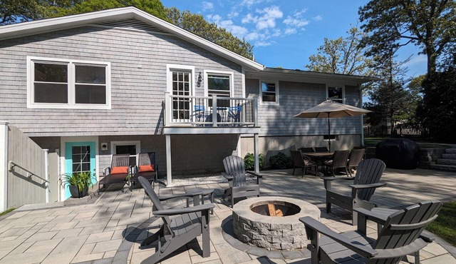 Osterville - close to town & beach, AC, beach pass