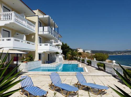 Ostria Seaside Studios and Apartments