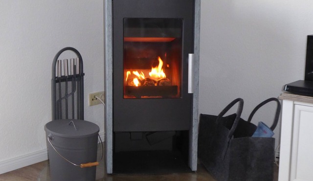 Ostseebrise-Fehmarn - time out by the sea, with a country-style fireplace, 400 m to the sea