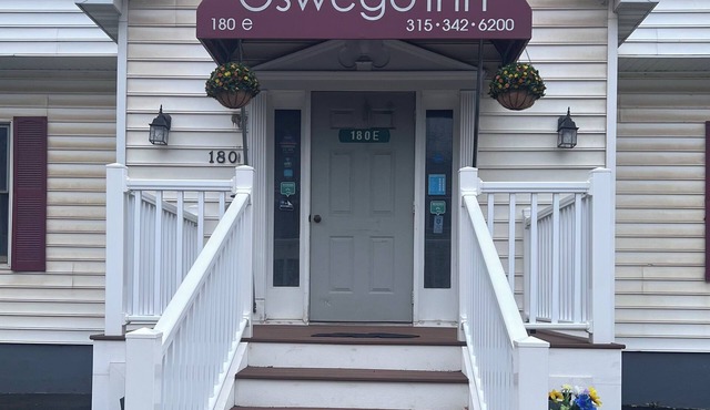Oswego Inn