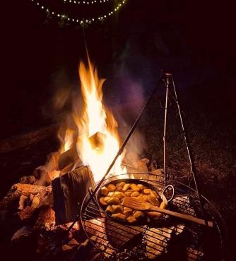 Otter Camp Private Riverside Glamping with Hot Tub